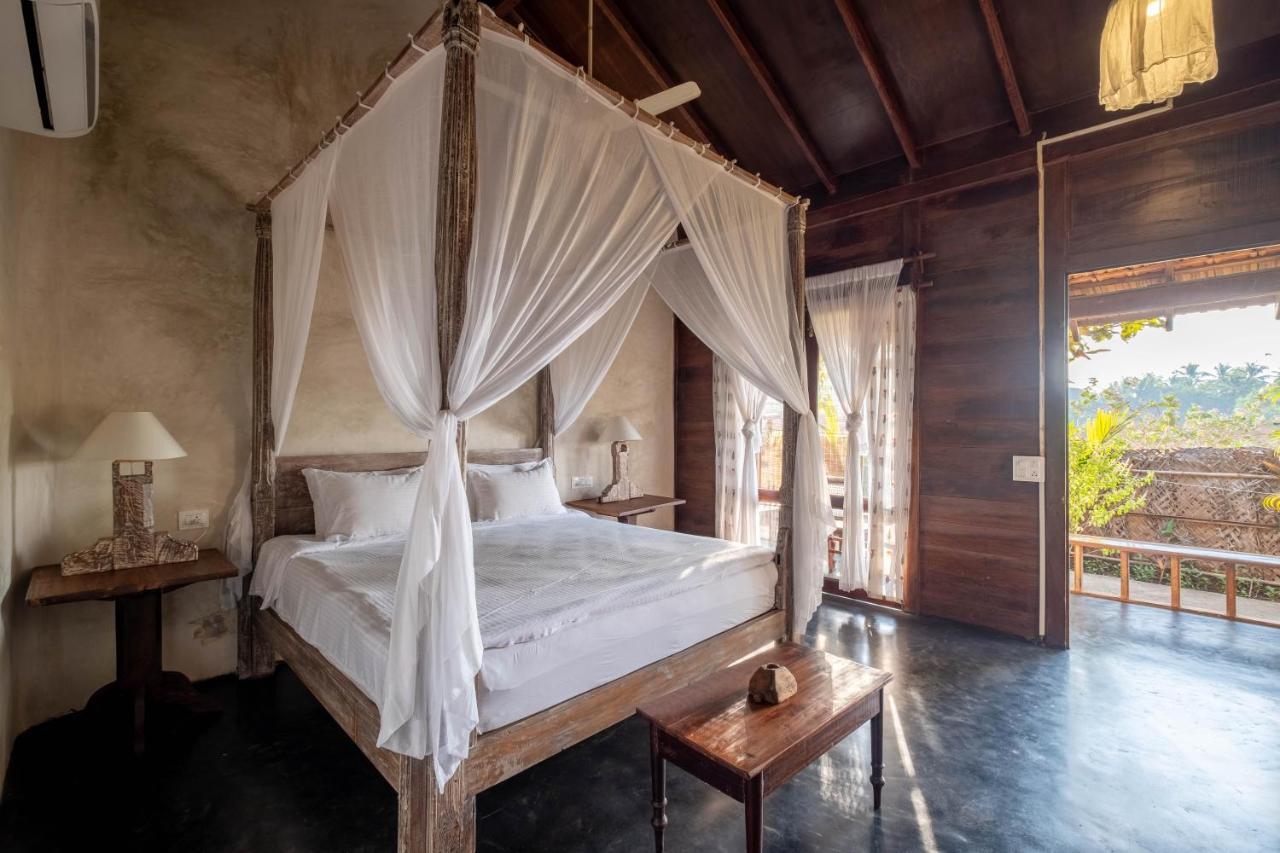 The Artist Cottages Morjim Exterior foto