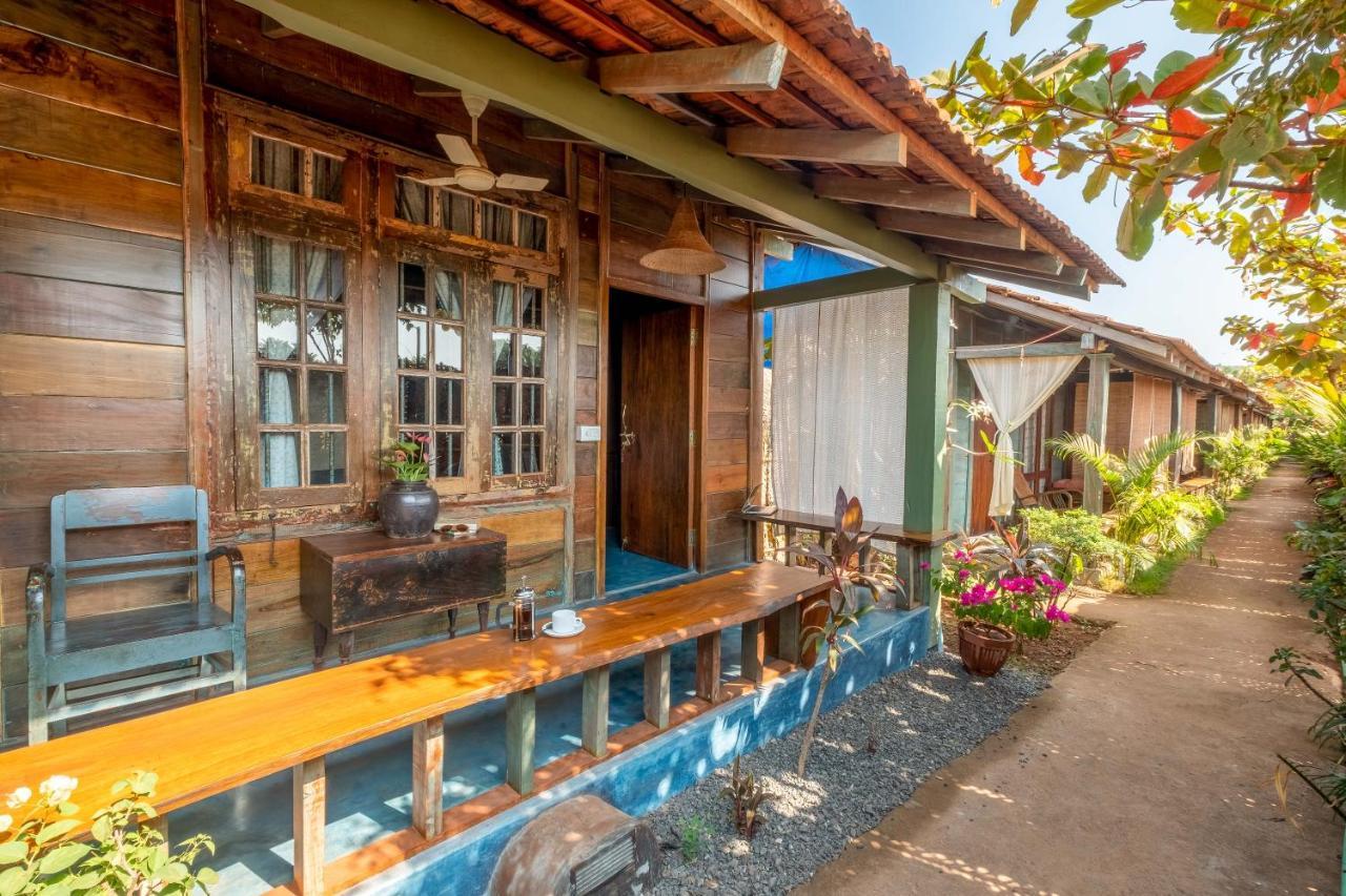 The Artist Cottages Morjim Exterior foto