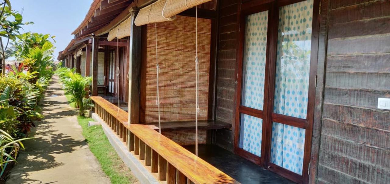 The Artist Cottages Morjim Exterior foto